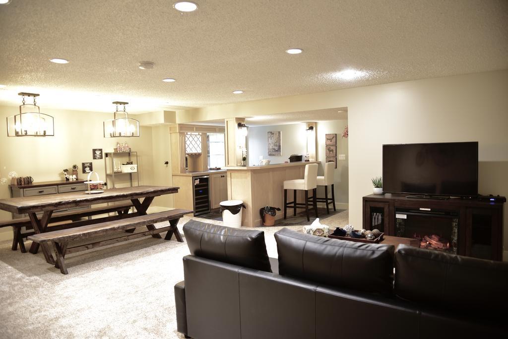 Calgary Cozy Home Luaran gambar